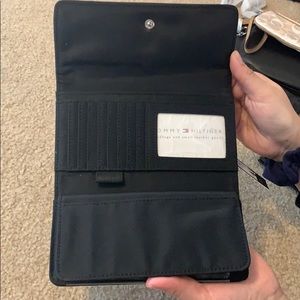Tommy Hilfiger wallet